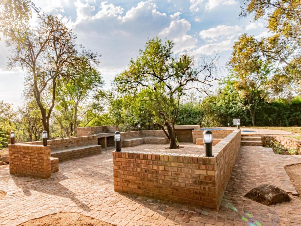 Featherwood Farm & Nyala Lodge Rayton Ngoại thất bức ảnh